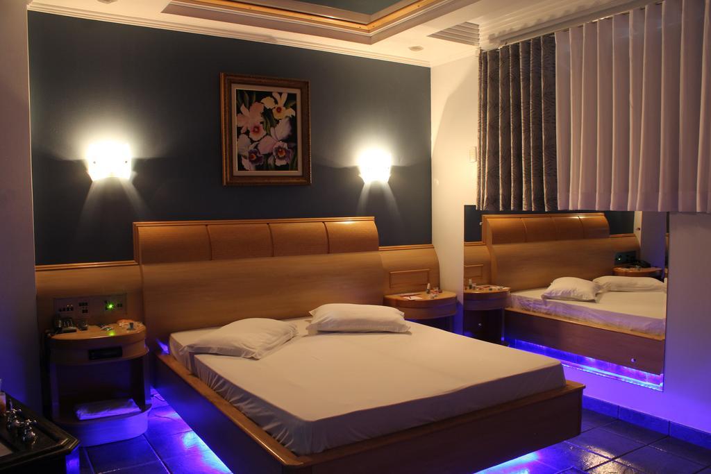 Xenon (adults Only) Criciuma (Santa Catarina)