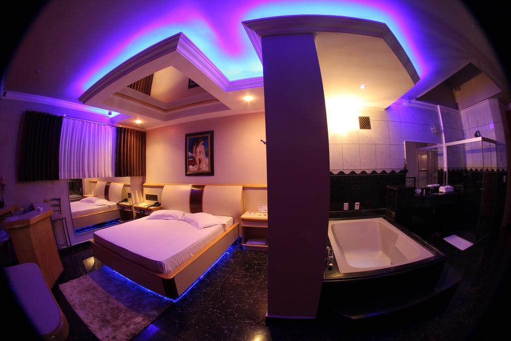 Xenon (adults Only) Criciuma (Santa Catarina)